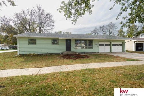 1343 I St, Geneva, NE, 68361-1529 | Card Image