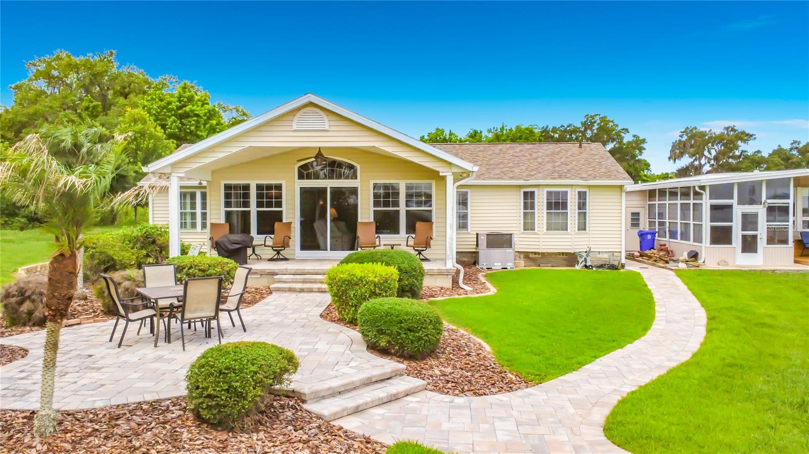 Residential in LAKELAND 3