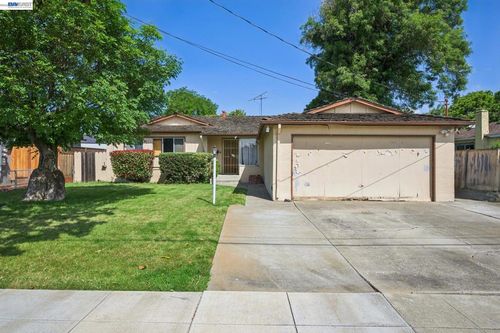 36113 La Salle Dr, Newark, CA, 94560-2334 | Card Image