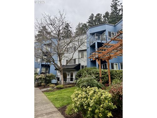315-8720 Sw Tualatin Rd, Tualatin, OR, 97062-9406 | Card Image