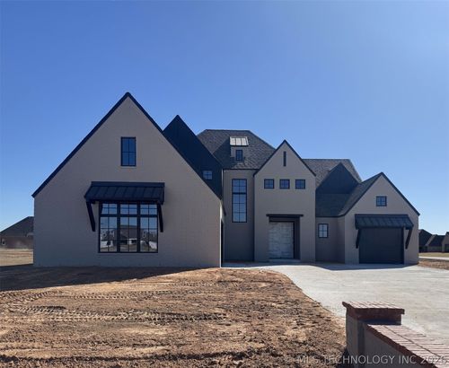 84 W 165th Pl S, Glenpool, OK, 74033 | Card Image