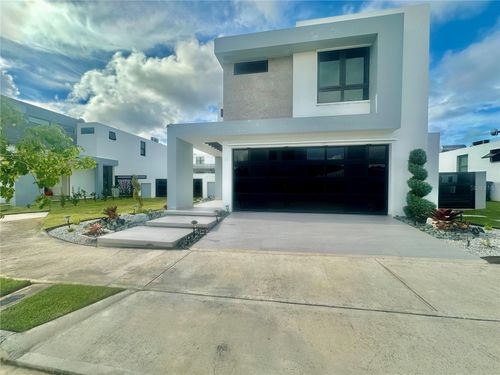 177 Los Sueños 177 Los Sueños Ciudad Jardin, GURABO, PR, 00778 | Card Image