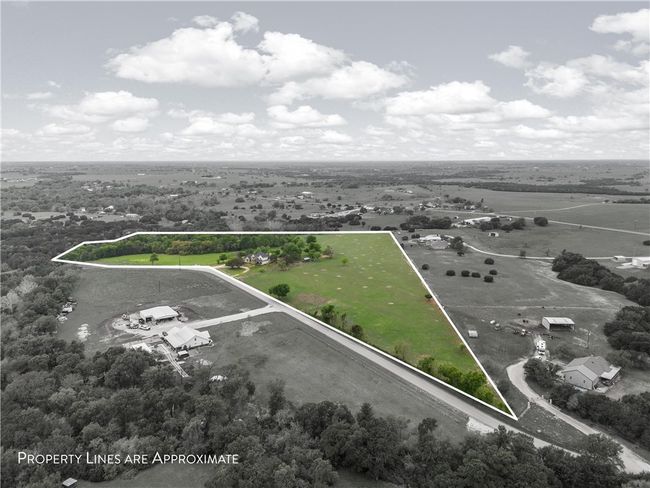 1074 Lifestyle Ln, House other with 4 bedrooms, 4 bathrooms and 2 parking in McGregor TX | Image 48
