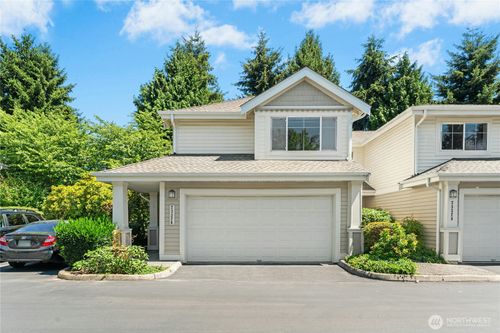 11-1-23326 55th Ave S, Kent, WA, 98032-2817 | Card Image