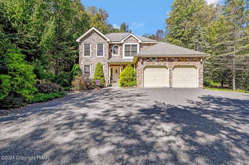 2265 Hillcrest Dr, Pocono Pines, PA, 18350 | Card Image