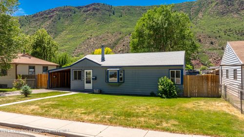 3001 Sopris Ave, Glenwood Springs, CO, 81601-4438 | Card Image