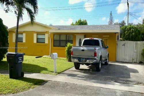 6540 Eaton St, Hollywood, FL, 33024-7653 | Card Image