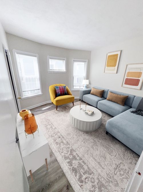 apt-1-28 Crescent Ave, Boston, MA, 02125-1299 | Card Image
