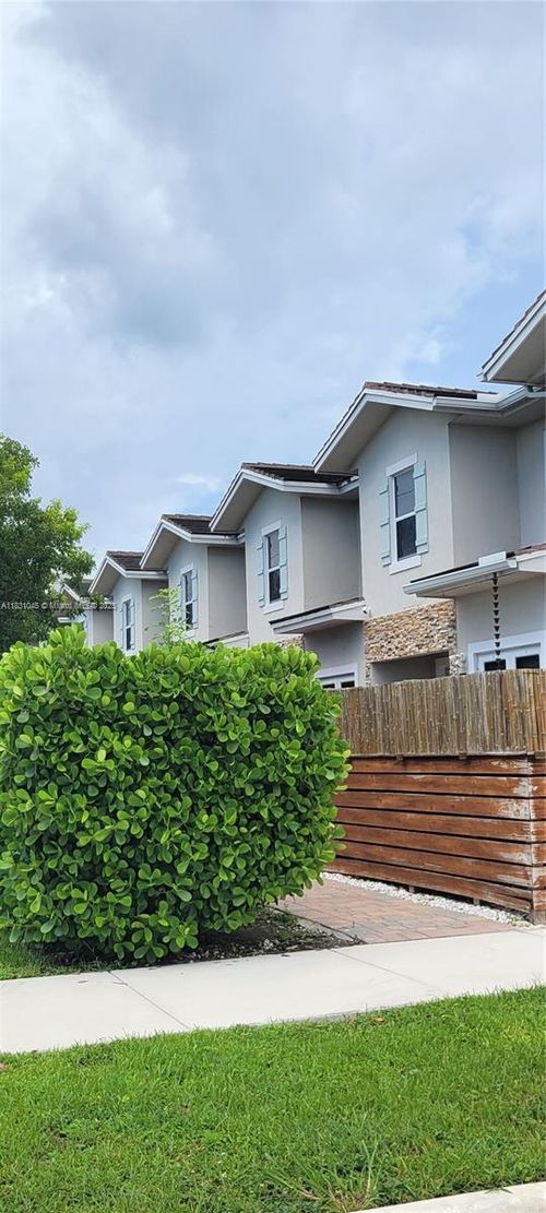 0-12766 Sw 248th St, Homestead, FL, 33032-6077 | Card Image