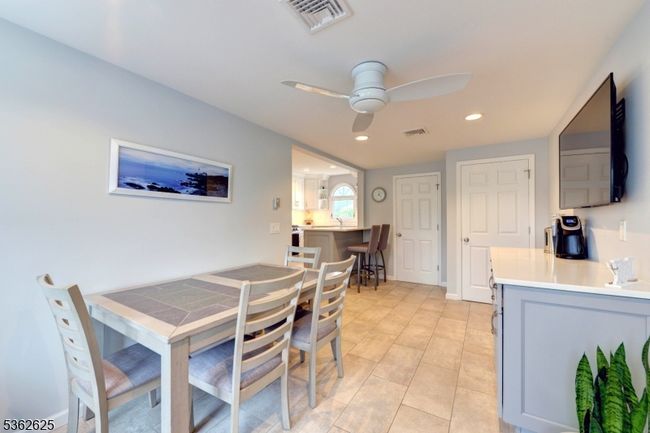 306 Boulevard, House other with 3 bedrooms, 2 bathrooms and null parking in Pompton Plains NJ | Image 19