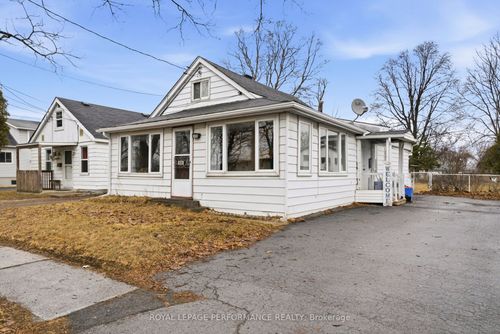 1121 Hebert St, Cornwall, ON, K6J5A8 | Card Image