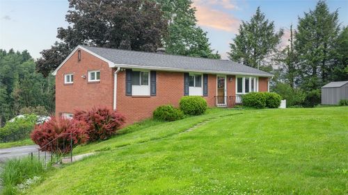 108 Tanglewood Dr, Valencia, PA, 16059-2552 | Card Image