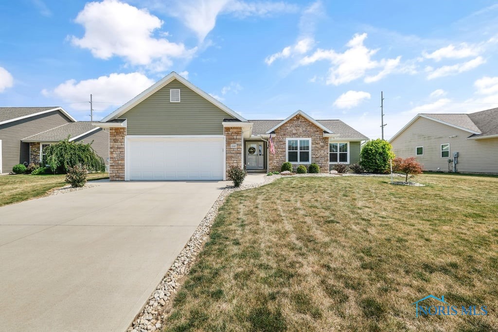 Homestead Dr, Findlay, OH 45840
