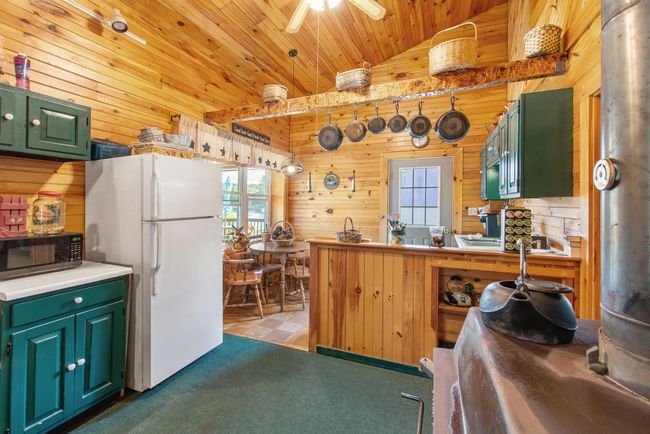 32 Chapel Hill Rd, House other with 2 bedrooms, 1 bathrooms and null parking in Wentworths Location NH | Image 19