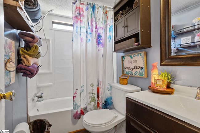498 Pearson Rd, House other with 6 bedrooms, 4 bathrooms and 2 parking in Greer SC | Image 27