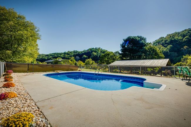 18212 Cleveland Rd, House other with 3 bedrooms, 2 bathrooms and null parking in Abingdon VA | Image 37