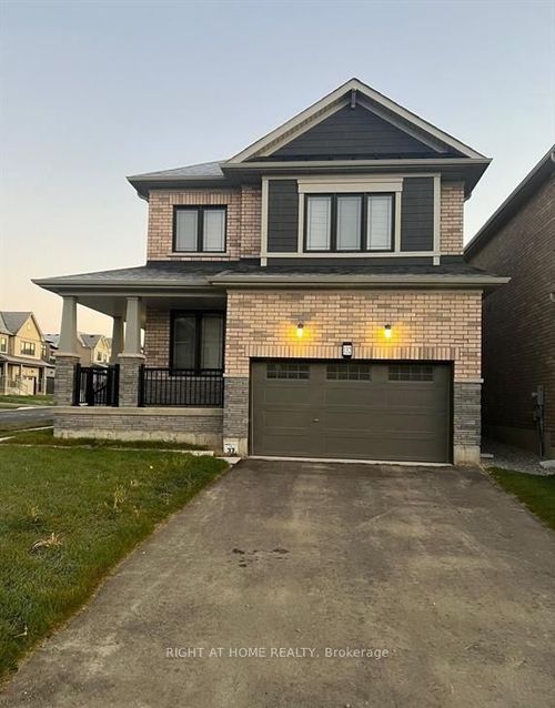 132 Lilac Cir, Caledonia, ON, N3W0H9 | Card Image