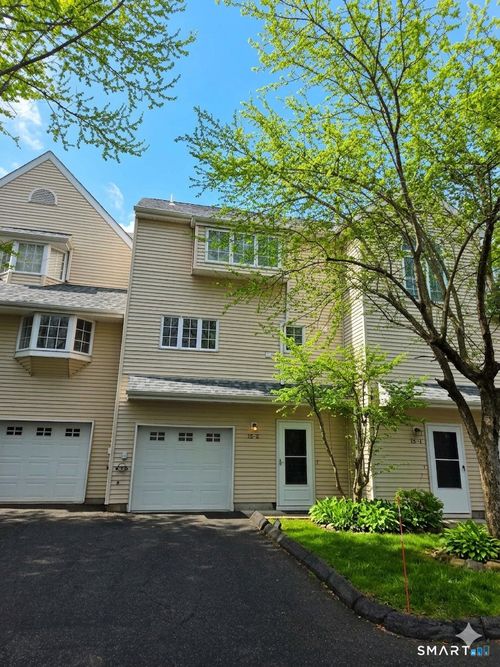 2-12 W Meadow Ln, Middletown, CT, 06457-1659 | Card Image