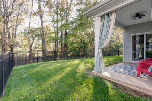 563 Ballard Dr, White House, TN, 37188-2013 | Card Image