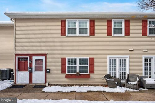 112 Yardley Cmns, YARDLEY, PA, 19067-1653 | Card Image