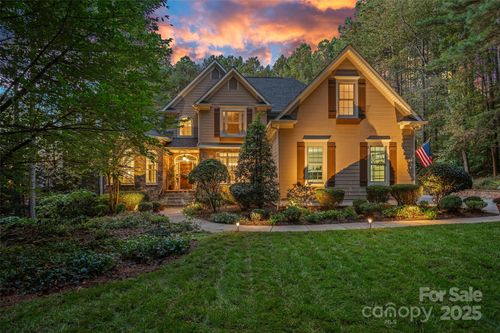 6804 Barefoot Cove Ct, Denver, NC, 28037-5490 | Card Image