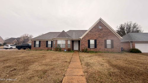 7831 Plantation Ridge Cv, Olive Branch, MS, 38654-4423 | Card Image
