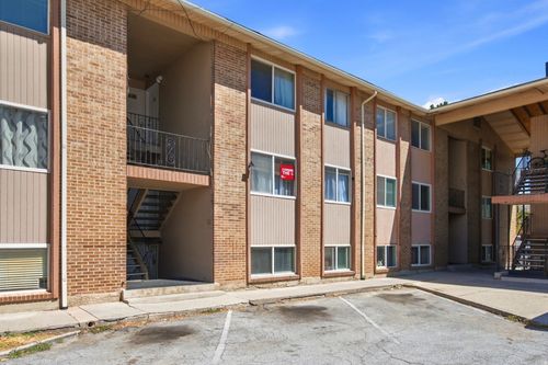 18-768 Redwood Rd, Salt Lake City, UT, 84116-1967 | Card Image