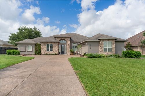 5806 Lago Vista Dr, Corpus Christi, TX, 78414-6332 | Card Image