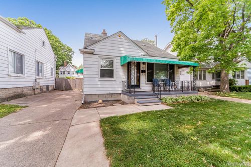305 E Granet Ave, Hazel Park, MI, 48030-2061 | Card Image