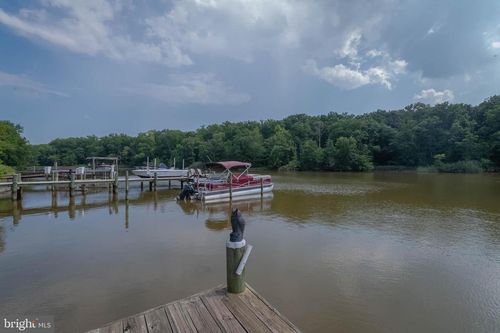 6835 S River Dr, MIDDLE RIVER, MD, 21220-1042 | Card Image