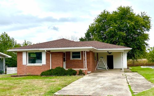 827 N Polk Dr, Oakland City, IN, 47660-8973 | Card Image