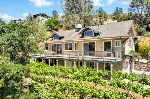 3420 Bergesen Court, Kelseyville, CA, 95451 | Card Image