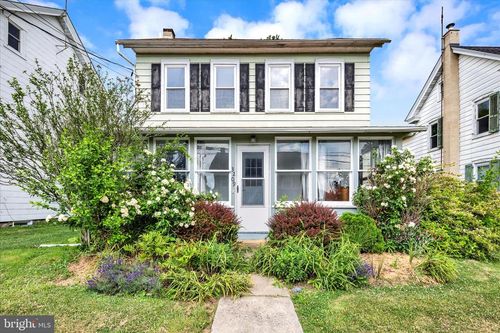 3209 Main St, MORGANTOWN, PA, 19543-7746 | Card Image