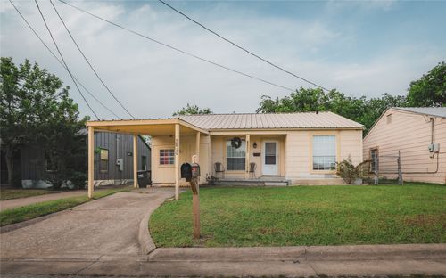 3810 Park St, Greenville, TX, 75401-5011 | Card Image