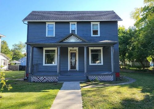 105 E 6th St, Hammond, IL, 61929-7258 | Card Image