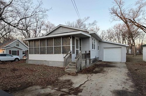 835 E Homeland Court, Beloit, WI, 53511 | Card Image