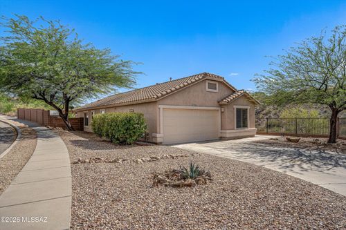 10790 S April Spring Pl, Vail, AZ, 85641-2518 | Card Image
