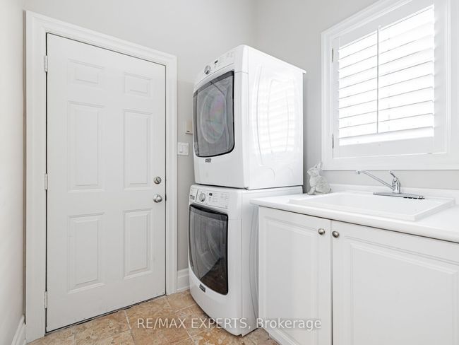 215 Thomson Creek Blvd, House other with 5 bedrooms, 4 bathrooms and 3 parking in Woodbridge ON | Image 30