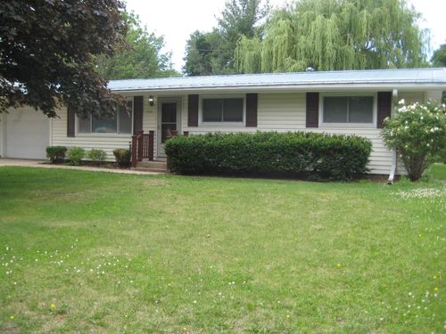 1111 S 5th Street, Prairie Du Chien, WI, 53821 | Card Image