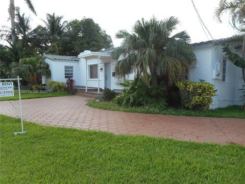 0-420 88th St, Surfside, FL, 33154-3423 | Card Image