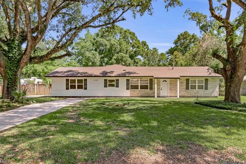 7259 Colfax Dr, Baker, LA, 70714-5211 | Card Image