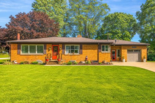 4614 Elm Street, New Era, MI, 49446 | Card Image