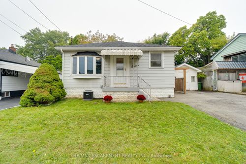 13 David Ave, Hamilton, ON, L9A3T9 | Card Image