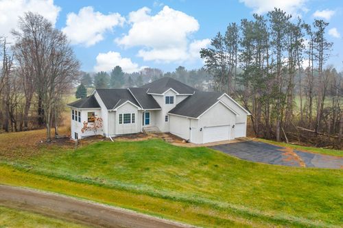 674 208th Ln Ne, East Bethel, MN, 55011-9508 | Card Image