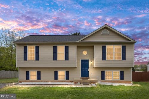 12006 Falcon Ridge Dr, FREDERICKSBURG, VA, 22407-7347 | Card Image