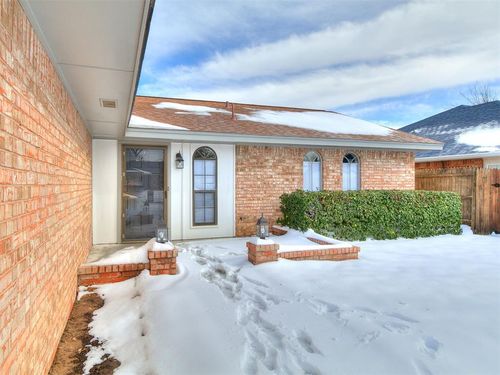 8504 Placker Pl, Oklahoma City, OK, 73159-6245 | Card Image