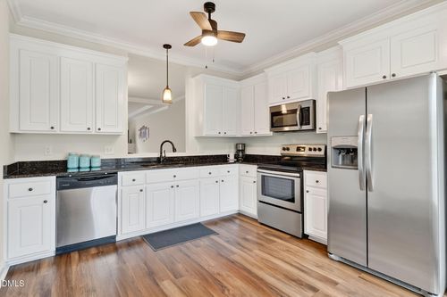 128 Bridgeport Ct, Rocky Mount, NC, 27804-3596 | Card Image