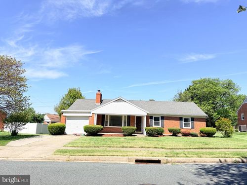 6 E Aylesbury Rd, LUTHERVILLE TIMONIUM, MD, 21093-5102 | Card Image