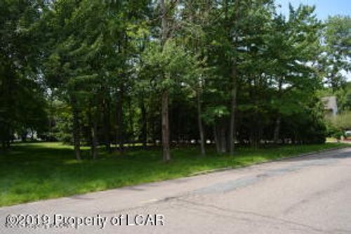 155 Coxe St, HAZLETON, PA, 18201-7549 | Card Image