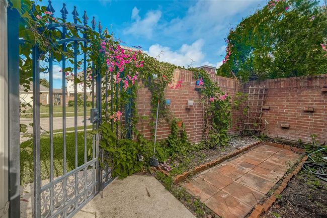 COURTYARD. | Image 45